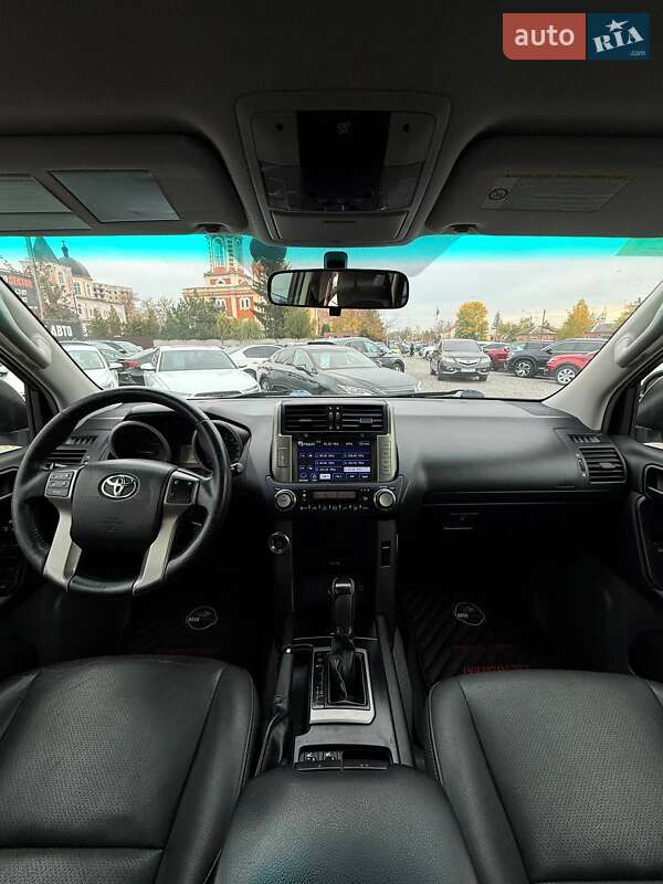 Внедорожник / Кроссовер Toyota Land Cruiser Prado 2012 в Харькове фото 18 Внедорожник / Кроссовер Toyota Land Cruiser Prado 2012 в Харькове