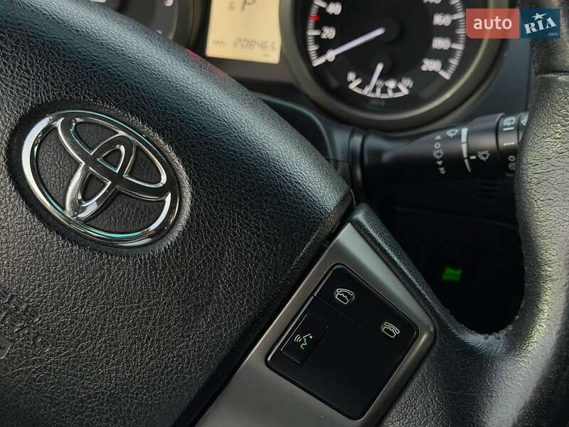 Внедорожник / Кроссовер Toyota Land Cruiser Prado 2012 в Харькове фото 25 Внедорожник / Кроссовер Toyota Land Cruiser Prado 2012 в Харькове