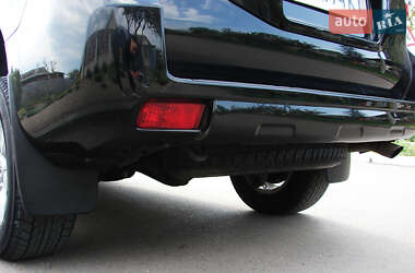 Позашляховик / Кросовер Toyota Land Cruiser Prado 2017 в  фото 9 Позашляховик / Кросовер Toyota Land Cruiser Prado 2017 в