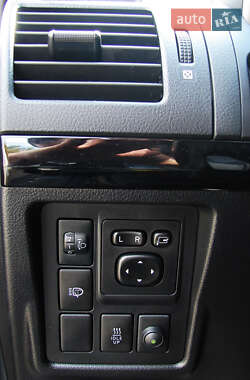 Позашляховик / Кросовер Toyota Land Cruiser Prado 2017 в  фото 27 Позашляховик / Кросовер Toyota Land Cruiser Prado 2017 в