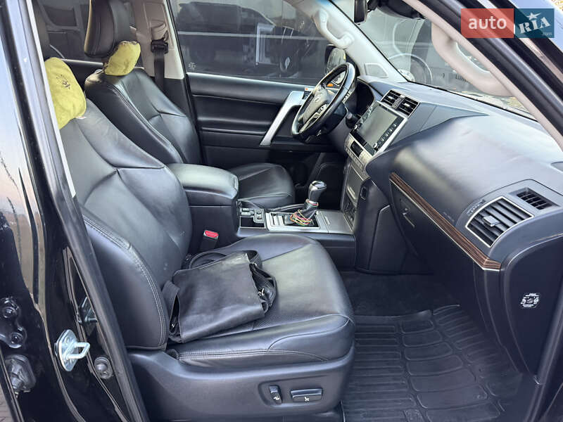 Внедорожник / Кроссовер Toyota Land Cruiser Prado 2021 в Одессе фото 14 Внедорожник / Кроссовер Toyota Land Cruiser Prado 2021 в Одессе
