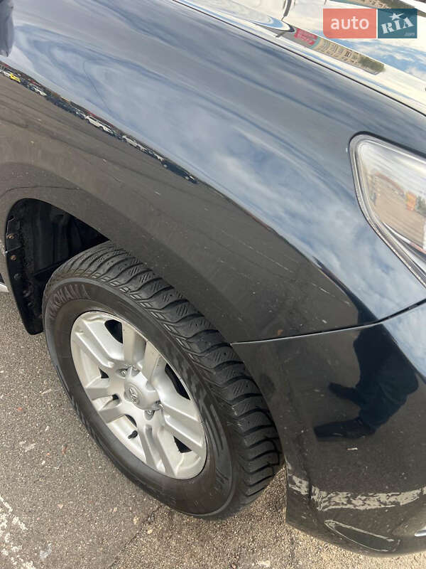 Позашляховик / Кросовер Toyota Land Cruiser Prado 2010 в Києві фото 34 Позашляховик / Кросовер Toyota Land Cruiser Prado 2010 в Києві