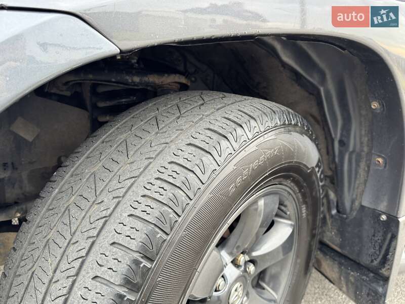 Позашляховик / Кросовер Toyota Land Cruiser Prado 2003 в Харкові