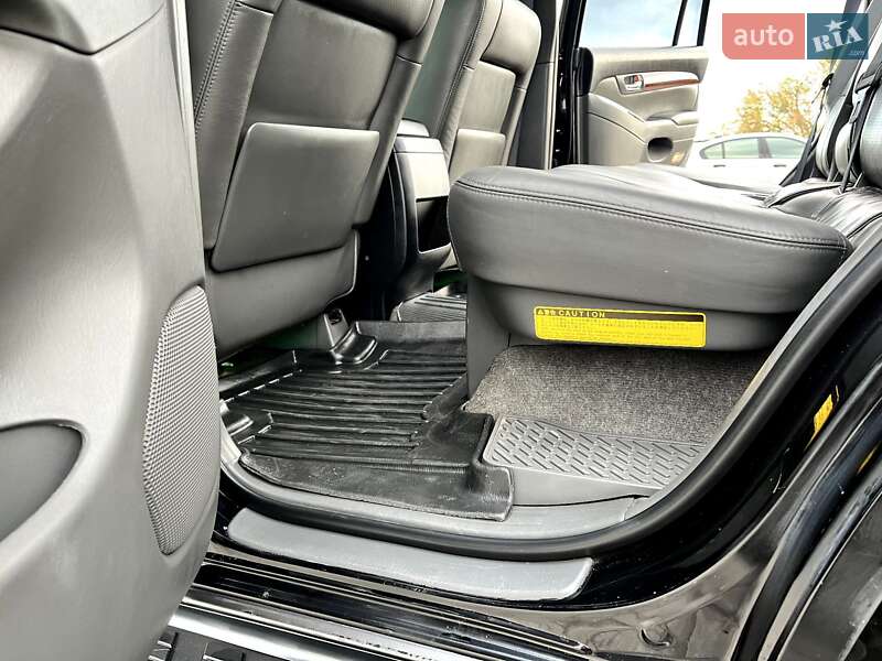 Позашляховик / Кросовер Toyota Land Cruiser Prado 2005 в Дніпрі