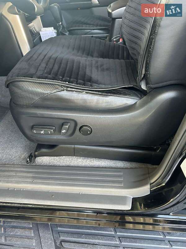 Внедорожник / Кроссовер Toyota Land Cruiser Prado 2010 в Драбове фото 8 Внедорожник / Кроссовер Toyota Land Cruiser Prado 2010 в Драбове