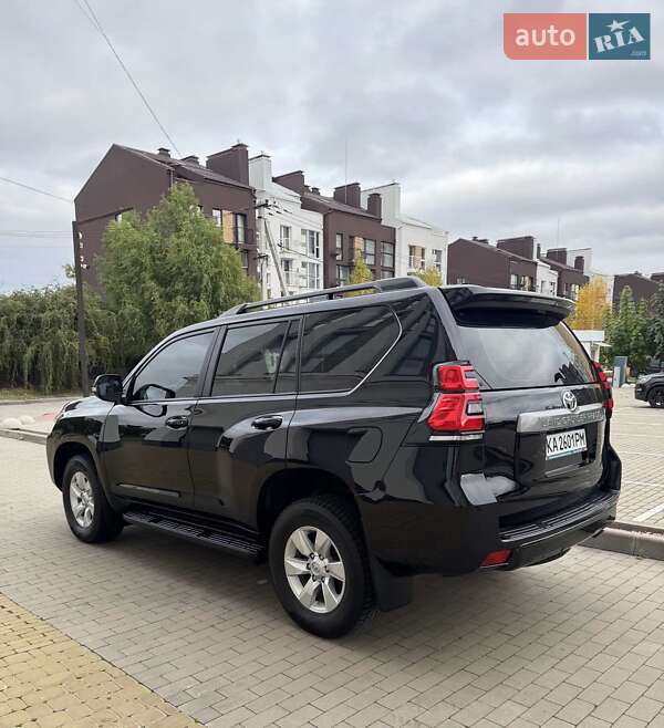 Внедорожник / Кроссовер Toyota Land Cruiser Prado 2021 в Киеве фото 12 Внедорожник / Кроссовер Toyota Land Cruiser Prado 2021 в Киеве