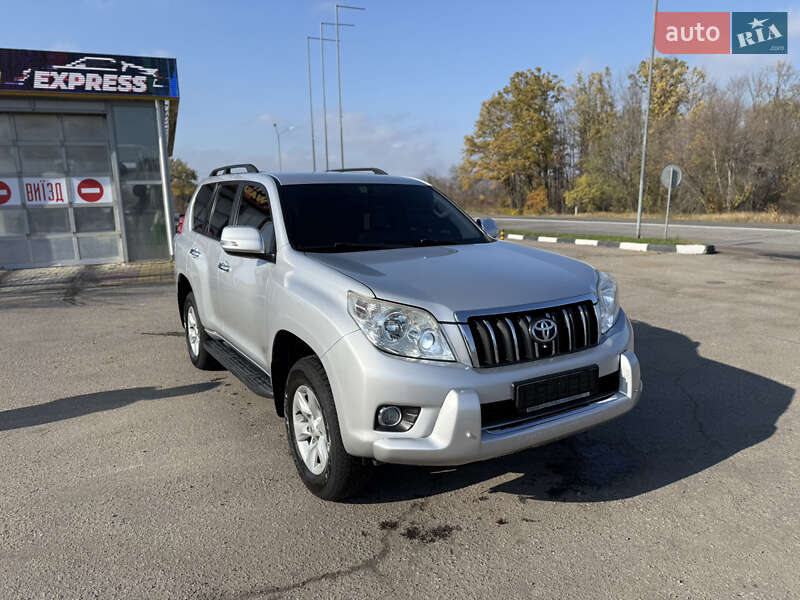 Внедорожник / Кроссовер Toyota Land Cruiser Prado 2010 в Харькове фото Внедорожник / Кроссовер Toyota Land Cruiser Prado 2010 в Харькове