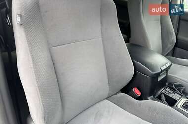 Внедорожник / Кроссовер Toyota Land Cruiser Prado 2012 в 