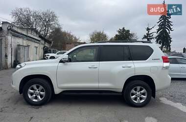 Внедорожник / Кроссовер Toyota Land Cruiser Prado 2012 в 