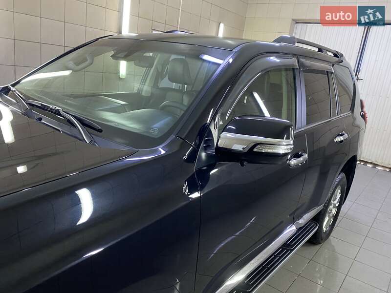 Позашляховик / Кросовер Toyota Land Cruiser Prado 2019 в Умані фото 5 Позашляховик / Кросовер Toyota Land Cruiser Prado 2019 в Умані
