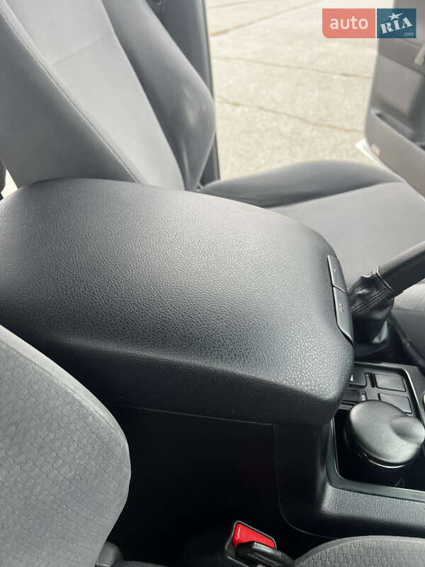 Внедорожник / Кроссовер Toyota Land Cruiser Prado 2012 в Запорожье фото 42 Внедорожник / Кроссовер Toyota Land Cruiser Prado 2012 в Запорожье