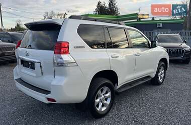 Внедорожник / Кроссовер Toyota Land Cruiser Prado 2012 в 