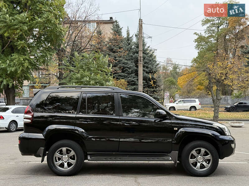 Позашляховик / Кросовер Toyota Land Cruiser Prado 2008 в Дніпрі