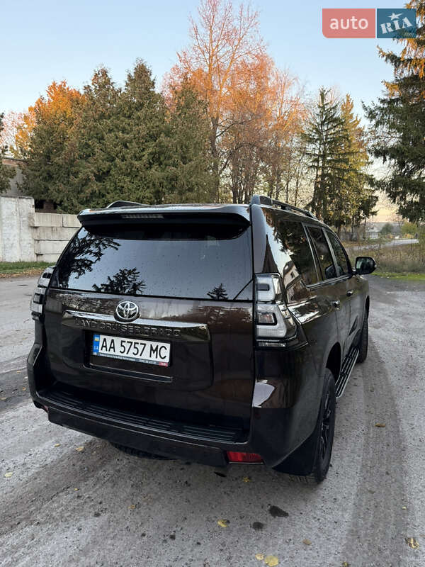 Позашляховик / Кросовер Toyota Land Cruiser Prado 2021 в Умані фото 4 Позашляховик / Кросовер Toyota Land Cruiser Prado 2021 в Умані