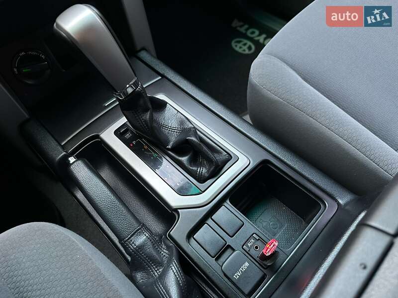 Внедорожник / Кроссовер Toyota Land Cruiser Prado 2013 в Кельменцах фото 39 Внедорожник / Кроссовер Toyota Land Cruiser Prado 2013 в Кельменцах