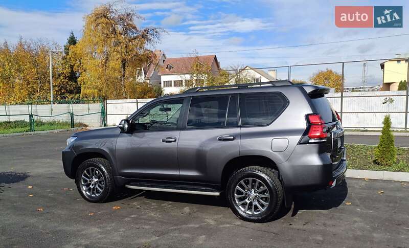 Внедорожник / Кроссовер Toyota Land Cruiser Prado 2019 в Ужгороде фото 2 Внедорожник / Кроссовер Toyota Land Cruiser Prado 2019 в Ужгороде