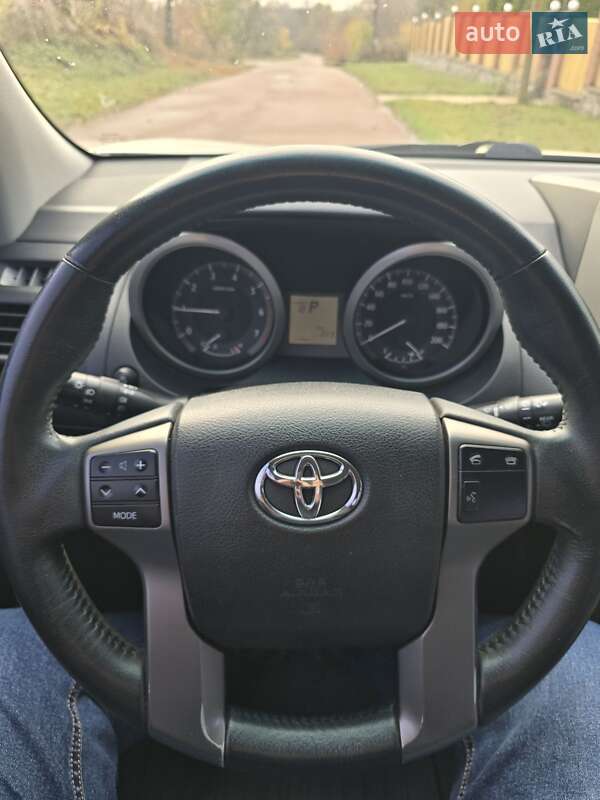 Внедорожник / Кроссовер Toyota Land Cruiser Prado 2013 в Миргороде фото 12 Внедорожник / Кроссовер Toyota Land Cruiser Prado 2013 в Миргороде