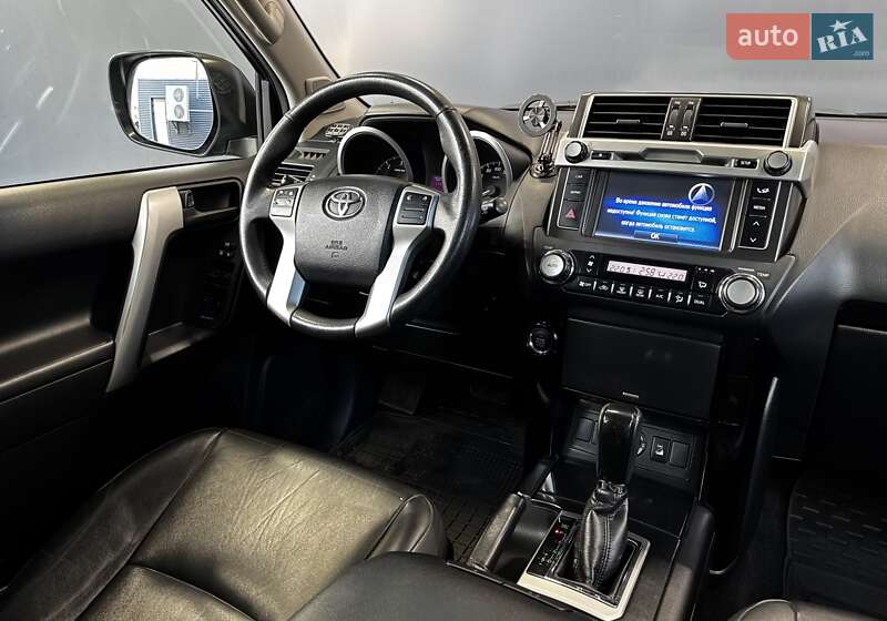Внедорожник / Кроссовер Toyota Land Cruiser Prado 2017 в Киеве фото 28 Внедорожник / Кроссовер Toyota Land Cruiser Prado 2017 в Киеве