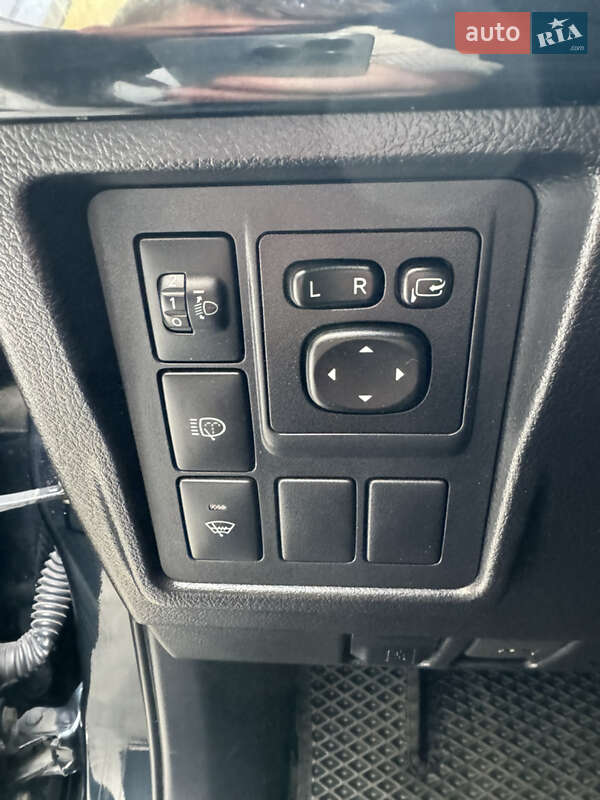 Позашляховик / Кросовер Toyota Land Cruiser Prado 2015 в Дніпрі фото 21 Позашляховик / Кросовер Toyota Land Cruiser Prado 2015 в Дніпрі