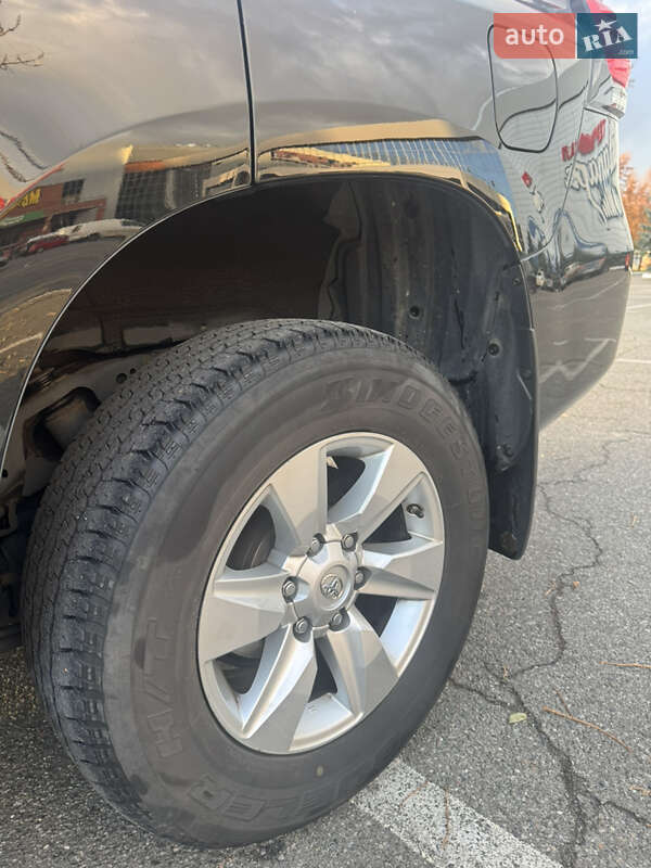 Позашляховик / Кросовер Toyota Land Cruiser Prado 2020 в Києві