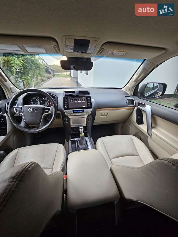 Внедорожник / Кроссовер Toyota Land Cruiser Prado 2021 в Прилуках