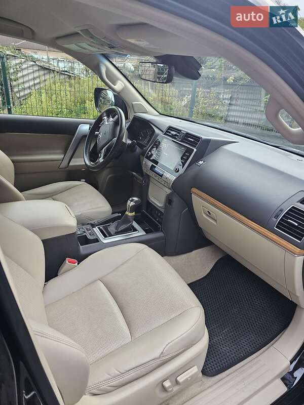 Внедорожник / Кроссовер Toyota Land Cruiser Prado 2021 в Прилуках