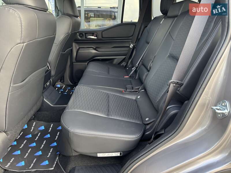 Внедорожник / Кроссовер Toyota Land Cruiser Prado 2025 в Ровно фото 32 Внедорожник / Кроссовер Toyota Land Cruiser Prado 2025 в Ровно