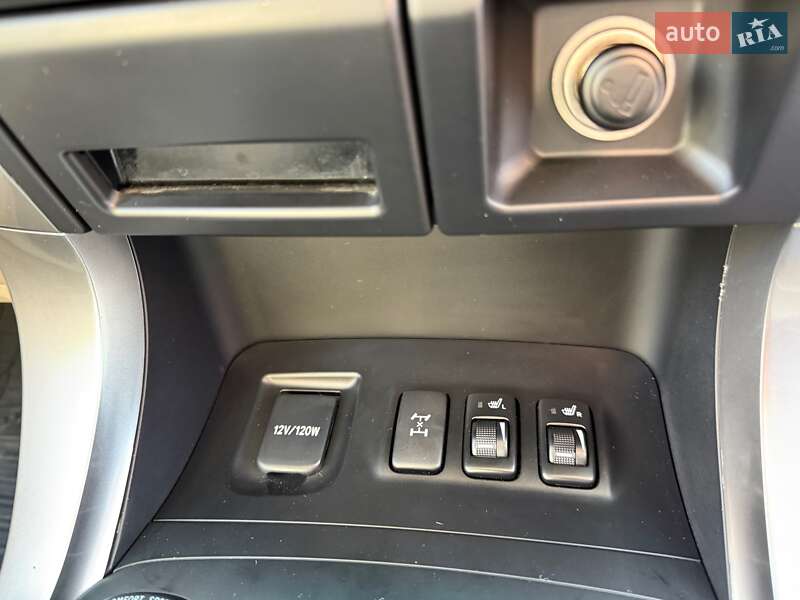 Внедорожник / Кроссовер Toyota Land Cruiser Prado 2007 в Киеве фото 21 Внедорожник / Кроссовер Toyota Land Cruiser Prado 2007 в Киеве