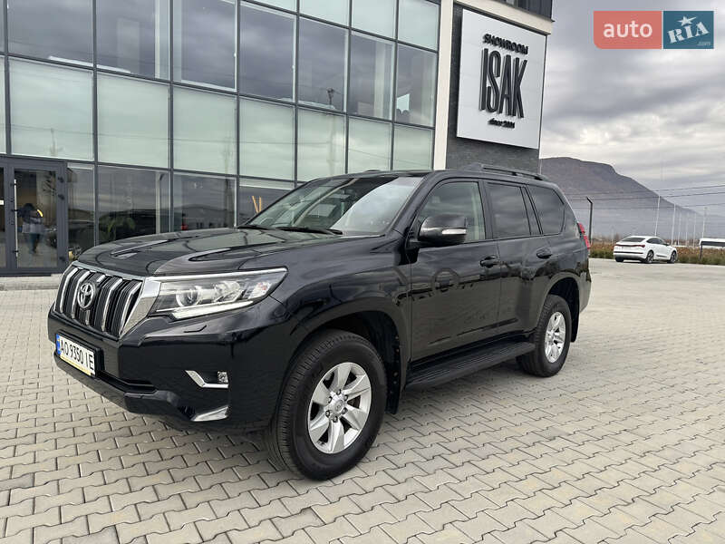 Внедорожник / Кроссовер Toyota Land Cruiser Prado 2019 в Хусте