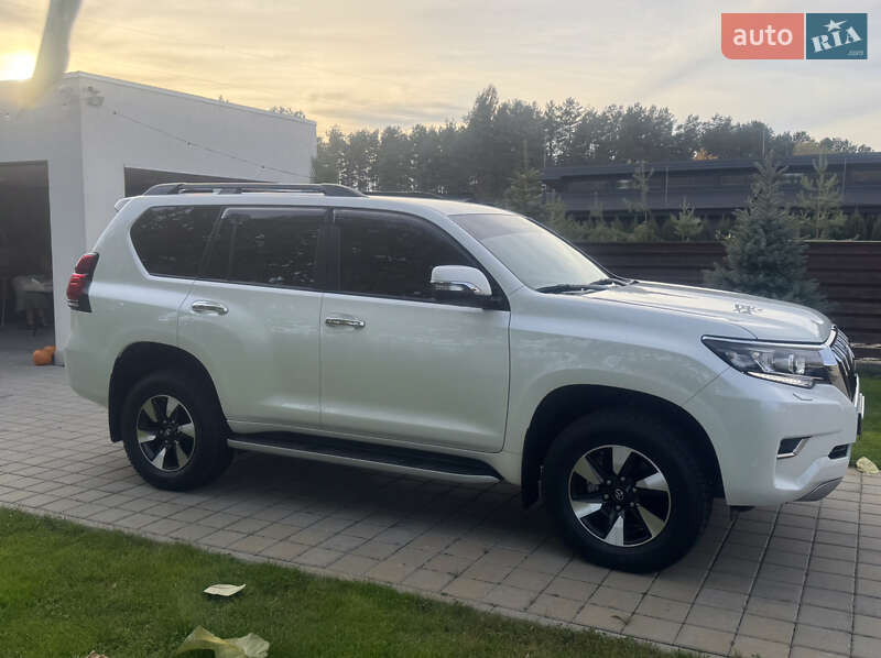 Внедорожник / Кроссовер Toyota Land Cruiser Prado 2022 в Черкассах фото 31 Внедорожник / Кроссовер Toyota Land Cruiser Prado 2022 в Черкассах