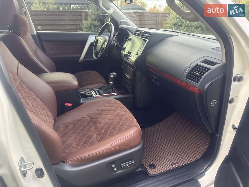 Внедорожник / Кроссовер Toyota Land Cruiser Prado 2022 в Черкассах фото 73 Внедорожник / Кроссовер Toyota Land Cruiser Prado 2022 в Черкассах
