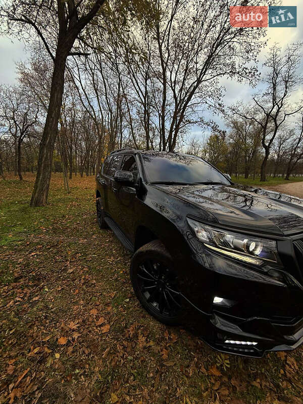 Внедорожник / Кроссовер Toyota Land Cruiser Prado 2019 в Кропивницком фото 2 Внедорожник / Кроссовер Toyota Land Cruiser Prado 2019 в Кропивницком
