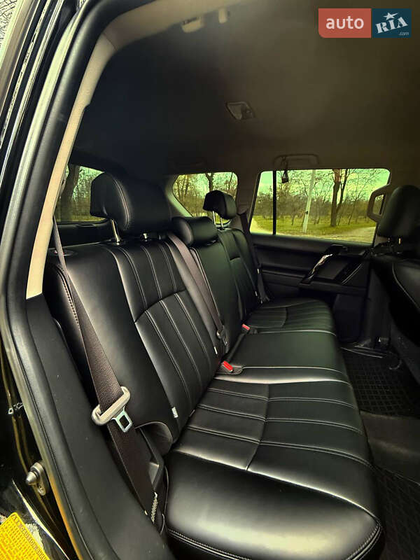 Внедорожник / Кроссовер Toyota Land Cruiser Prado 2019 в Кропивницком фото 17 Внедорожник / Кроссовер Toyota Land Cruiser Prado 2019 в Кропивницком