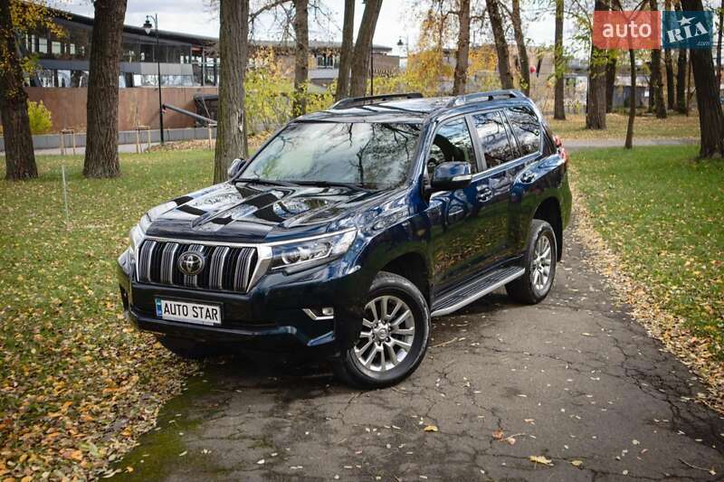 Позашляховик / Кросовер Toyota Land Cruiser Prado 2017 в Києві фото 2 Позашляховик / Кросовер Toyota Land Cruiser Prado 2017 в Києві