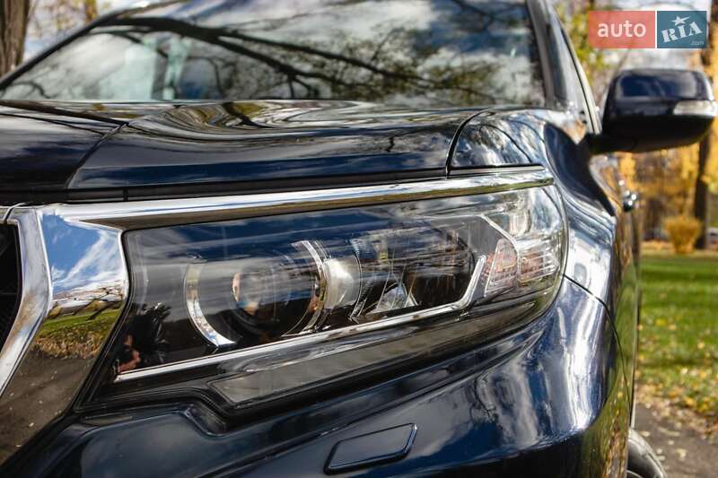 Позашляховик / Кросовер Toyota Land Cruiser Prado 2017 в Києві фото 22 Позашляховик / Кросовер Toyota Land Cruiser Prado 2017 в Києві
