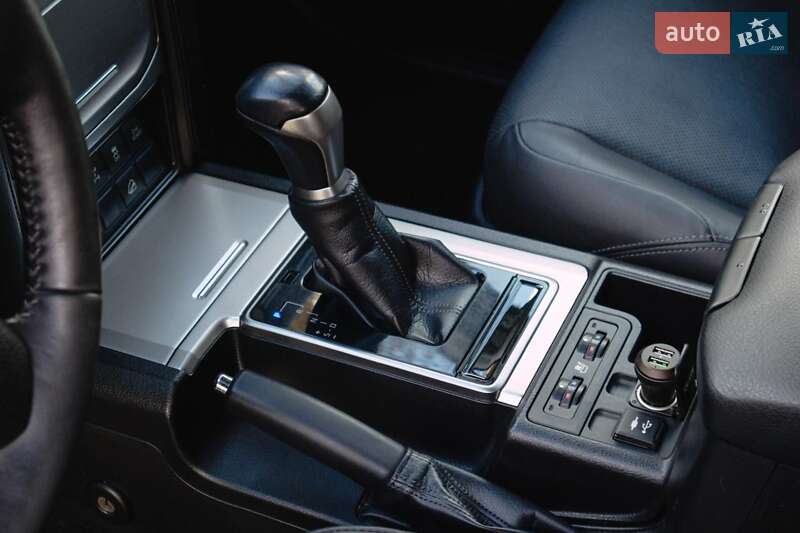 Позашляховик / Кросовер Toyota Land Cruiser Prado 2017 в Києві фото 42 Позашляховик / Кросовер Toyota Land Cruiser Prado 2017 в Києві