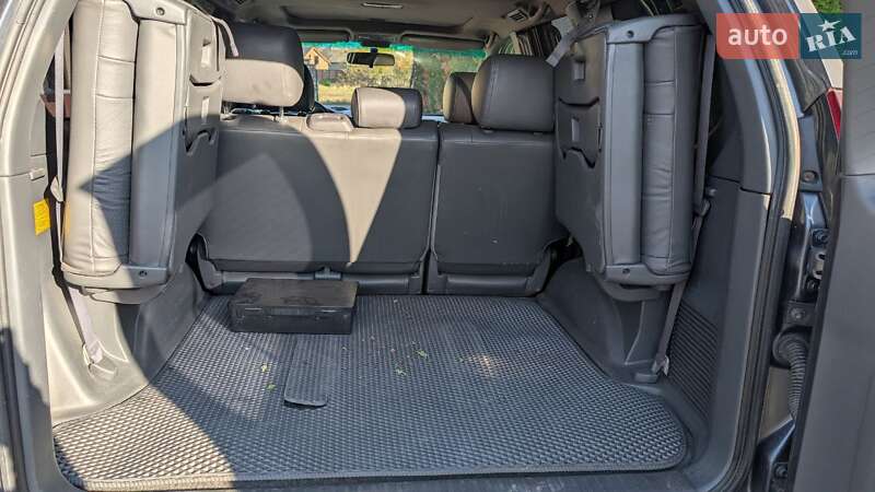 Внедорожник / Кроссовер Toyota Land Cruiser Prado 2005 в Виноградове