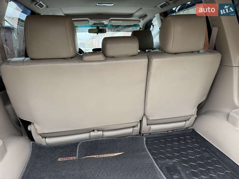 Позашляховик / Кросовер Toyota Land Cruiser Prado 2005 в Києві