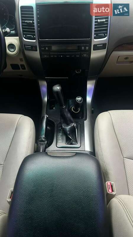 Внедорожник / Кроссовер Toyota Land Cruiser Prado 2006 в Киеве фото 14 Внедорожник / Кроссовер Toyota Land Cruiser Prado 2006 в Киеве