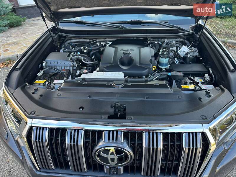 Внедорожник / Кроссовер Toyota Land Cruiser Prado 2023 в Днепре