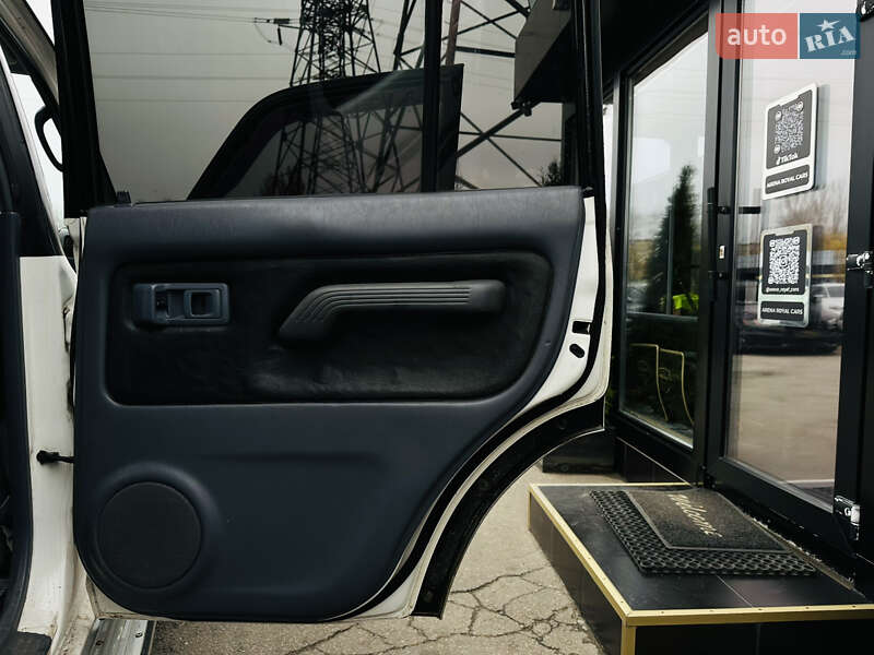 Внедорожник / Кроссовер Toyota Land Cruiser Prado 1997 в Харькове