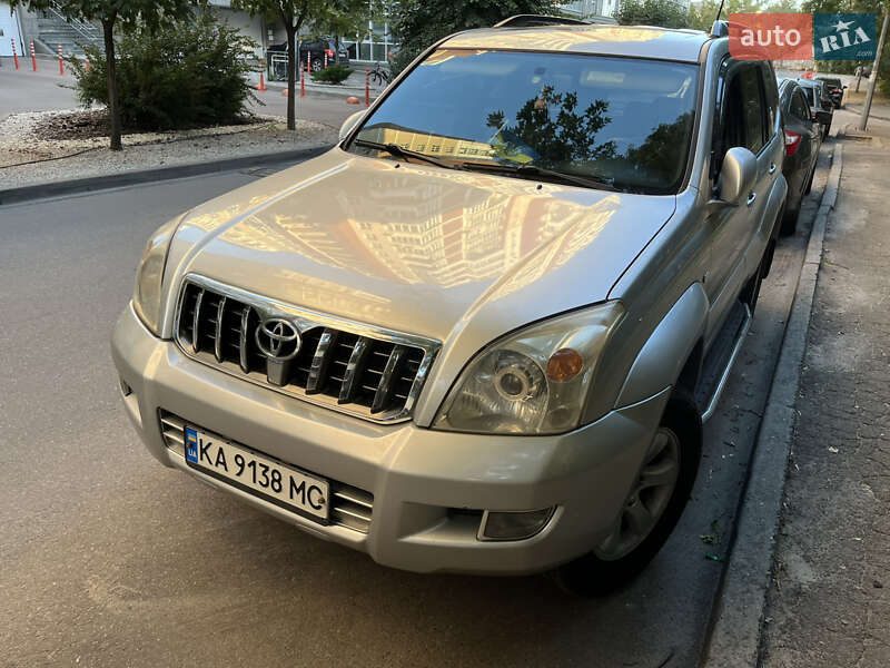 Toyota Land Cruiser Prado 2003