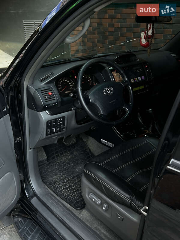 Внедорожник / Кроссовер Toyota Land Cruiser Prado 2007 в Днепре