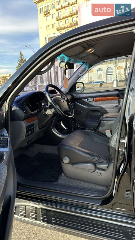 Внедорожник / Кроссовер Toyota Land Cruiser Prado 2007 в Харькове фото 7 Внедорожник / Кроссовер Toyota Land Cruiser Prado 2007 в Харькове