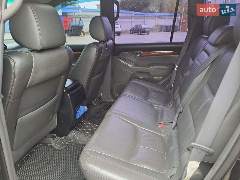 Позашляховик / Кросовер Toyota Land Cruiser Prado 2005 в Одесі