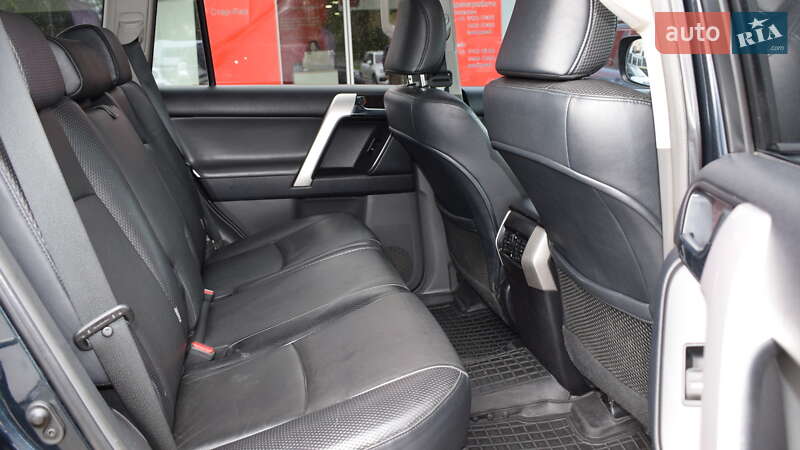Внедорожник / Кроссовер Toyota Land Cruiser Prado 2012 в Житомире фото 7 Внедорожник / Кроссовер Toyota Land Cruiser Prado 2012 в Житомире