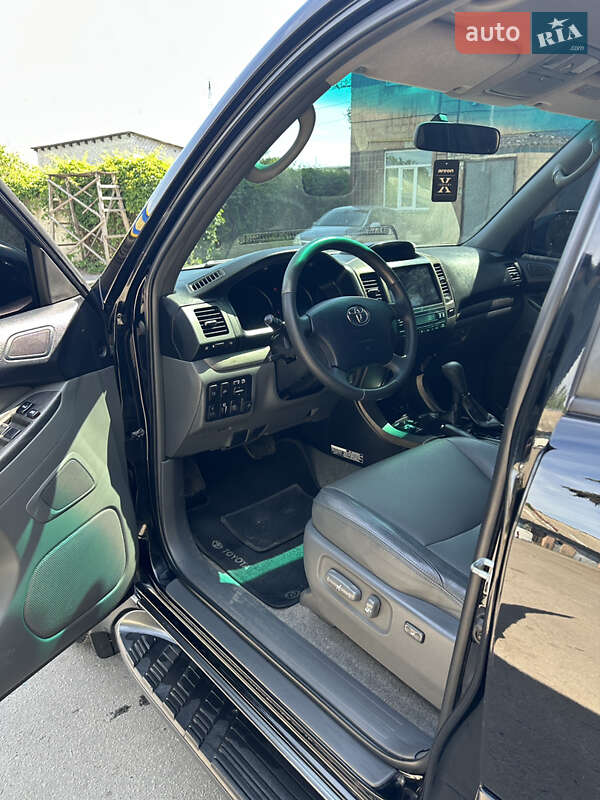 Внедорожник / Кроссовер Toyota Land Cruiser Prado 2006 в Харькове