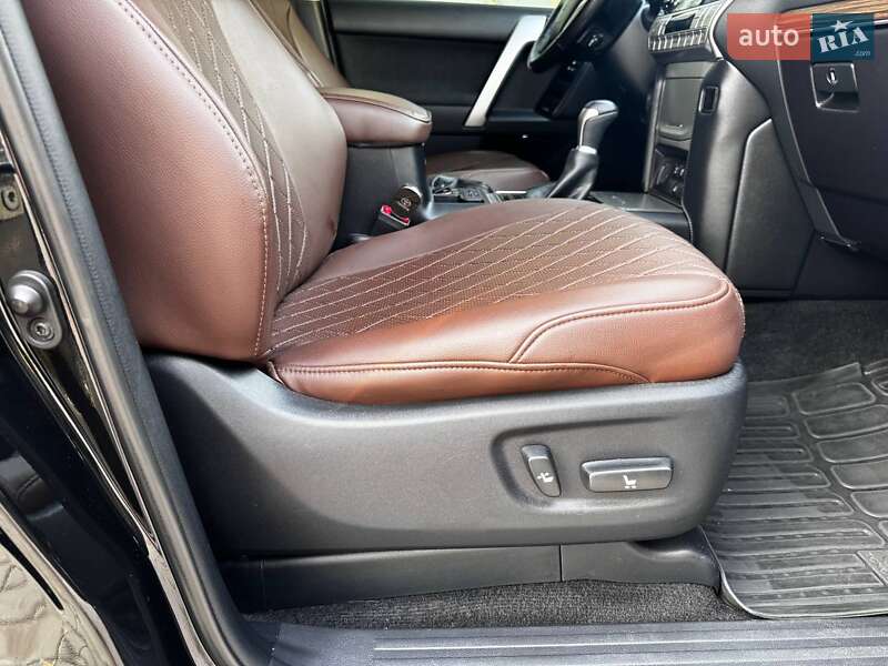 Внедорожник / Кроссовер Toyota Land Cruiser Prado 2022 в Днепре фото 17 Внедорожник / Кроссовер Toyota Land Cruiser Prado 2022 в Днепре