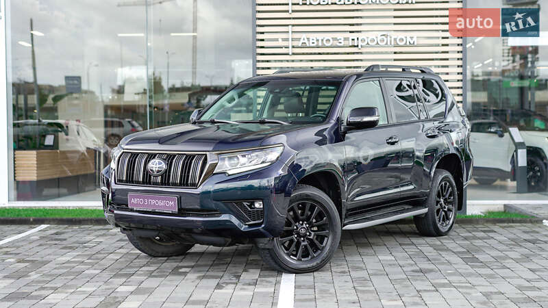 Toyota Land Cruiser Prado 2021