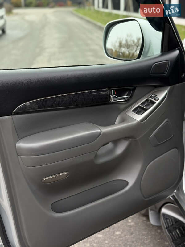 Внедорожник / Кроссовер Toyota Land Cruiser Prado 2008 в Белой Церкви фото 17 Внедорожник / Кроссовер Toyota Land Cruiser Prado 2008 в Белой Церкви